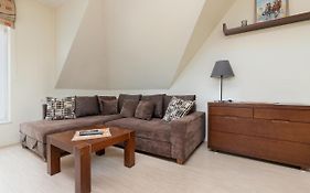 Piastowska Apartment Jelitkowo Beach by Renters
